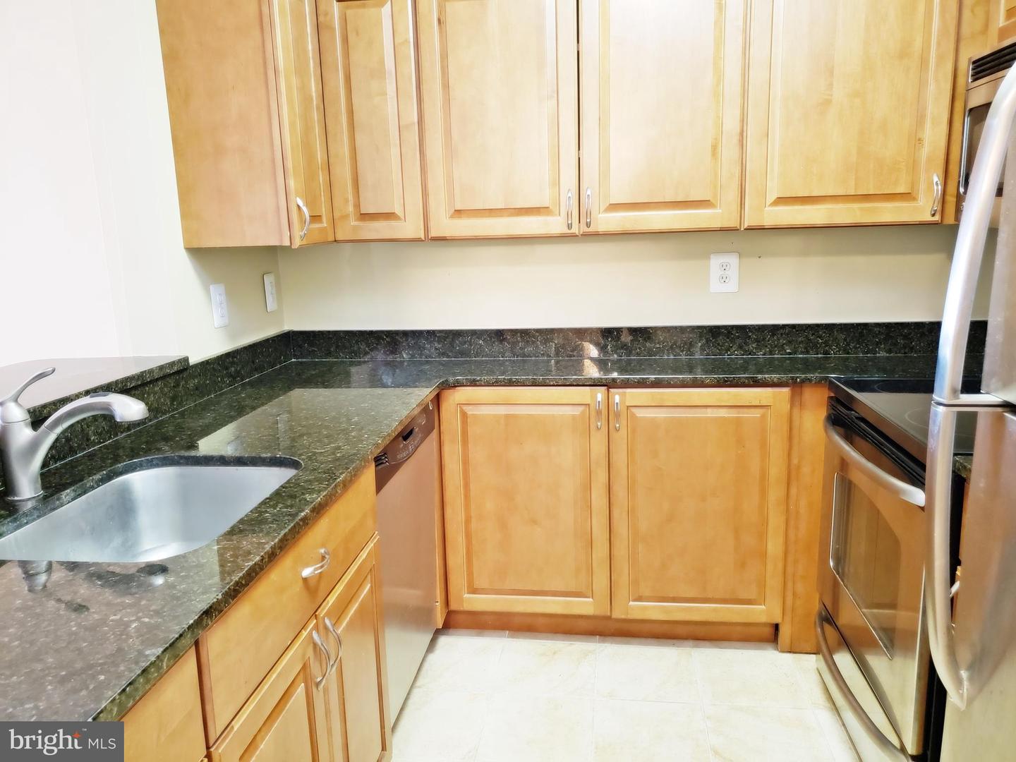 10101 Grosvenor Place 219 For Rent, ROCKVILLE, MD 20852 Home ByOwner